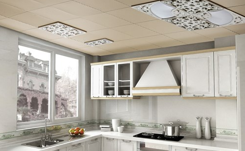 不看后悔！油煙機(jī)和吊頂?shù)降啄膫€先裝？